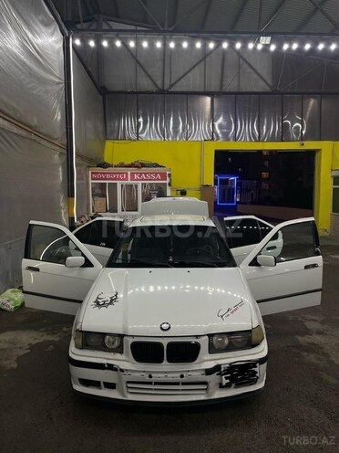 BMW 318 1995, 223,000 km - 1.8 l - Bakı