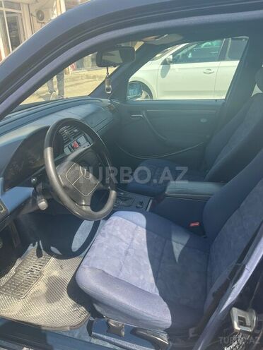 Mercedes C 200 1998, 429,636 km - 2.0 l - Masallı