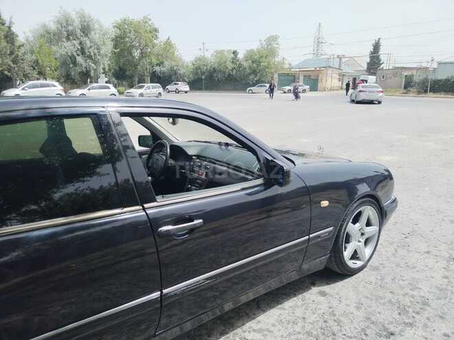 Mercedes E 240 1998, 228,000 km - 2.4 l - Bakı