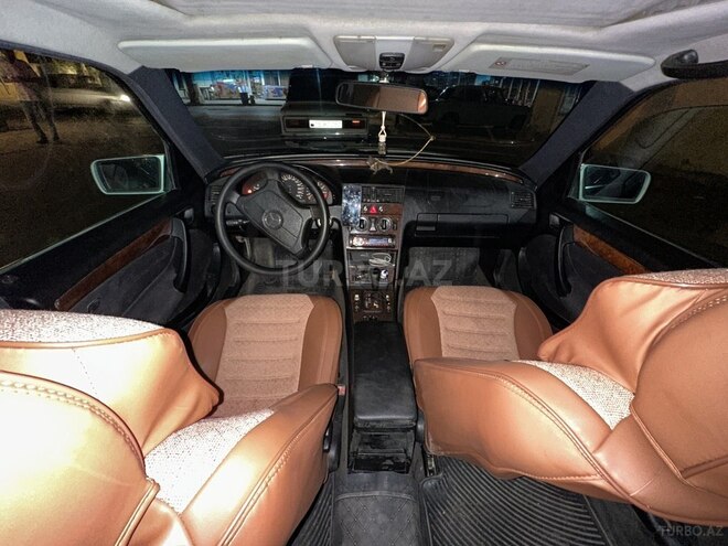 Mercedes C 180 1999, 404,000 km - 1.8 l - Cəlilabad