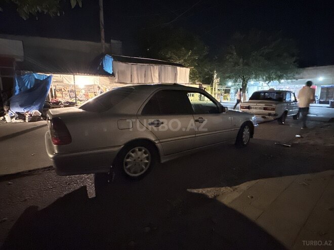 Mercedes C 180 1999, 404,000 km - 1.8 l - Cəlilabad
