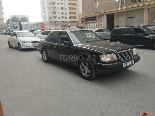 Mercedes E 220 1994, 228,000 km - 2.2 l - Bakı