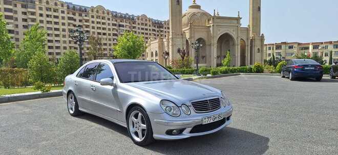 Mercedes E 320 2003, 271,754 km - 3.2 l - Bakı