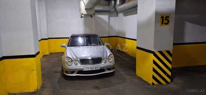 Mercedes E 320 2003, 271,754 km - 3.2 l - Bakı