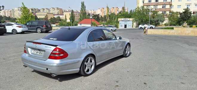 Mercedes E 320 2003, 271,754 km - 3.2 l - Bakı