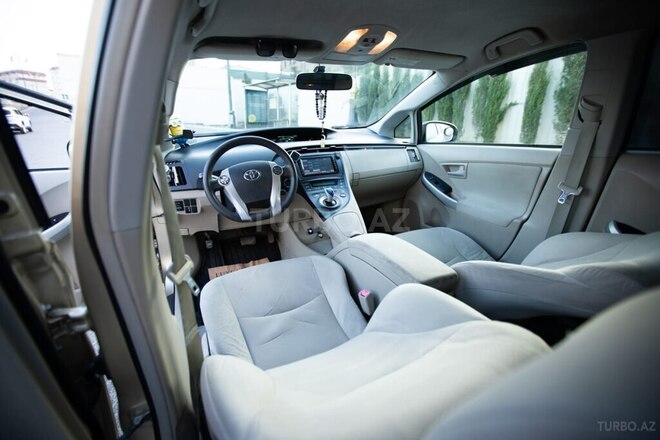 Toyota Prius 2011, 350,000 km - 1.8 l - Bakı