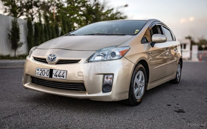 Toyota Prius 2011, 350,000 km - 1.8 l - Bakı