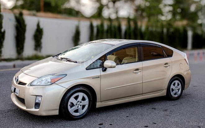 Toyota Prius 2011, 350,000 km - 1.8 l - Bakı