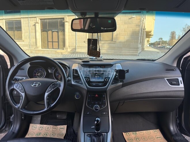 Hyundai Elantra 2015, 231,746 km - 1.8 l - Sumqayıt