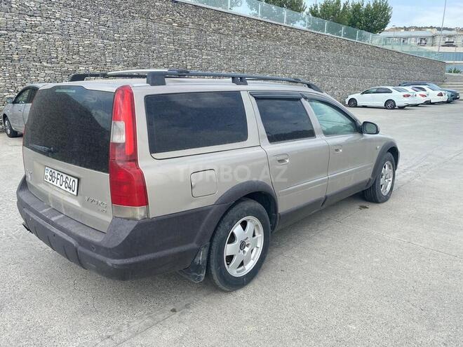 Volvo  2001, 231,239 km - 2.0 l - Bakı