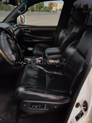 Lexus LX 570 2015, 226,000 km - 5.7 l - Gəncə