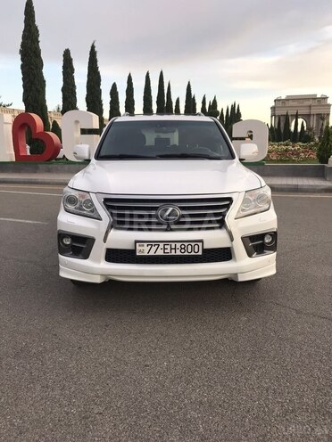 Lexus LX 570 2015, 226,000 km - 5.7 l - Gəncə