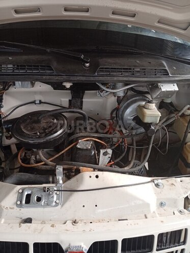 GAZ 27527-745 2000, 83,000 km - 2.2 l - Saatlı