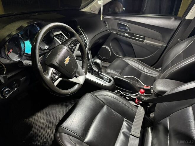 Chevrolet Cruze 2014, 300,000 km - 1.4 l - Gəncə