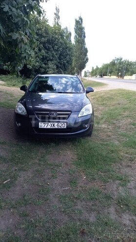 Kia Ceed 2008, 190,000 km - 1.6 л - Göygöl
