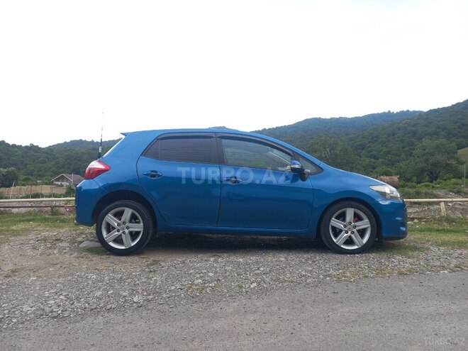 Toyota Auris 2011, 200,000 km - 1.4 l - İsmayıllı
