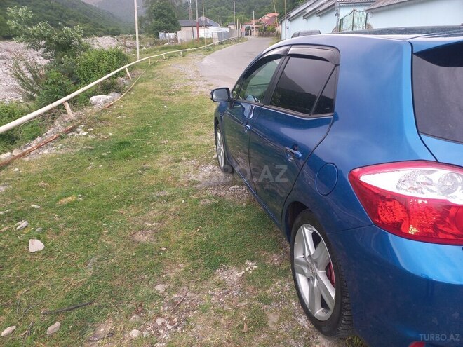 Toyota Auris 2011, 200,000 km - 1.4 l - İsmayıllı