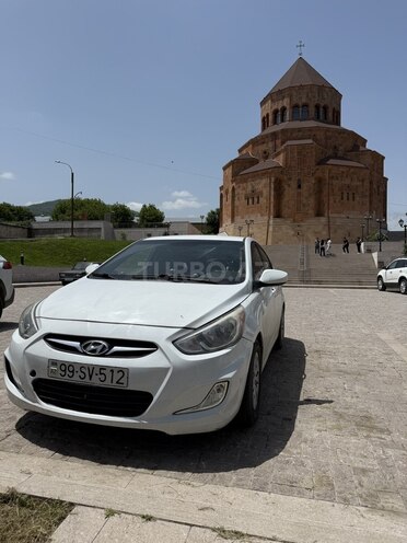 Hyundai Accent 2016, 224,000 km - 1.6 l - Bakı