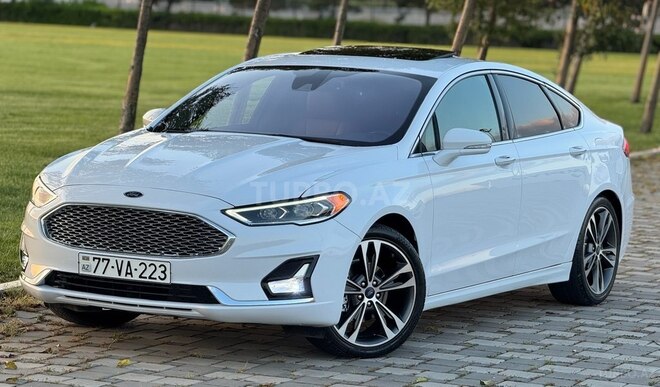 Ford Fusion (North America) 2020, 107,000 km - 2.0 л - Bakı