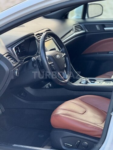 Ford Fusion (North America) 2020, 107,000 km - 2.0 л - Bakı