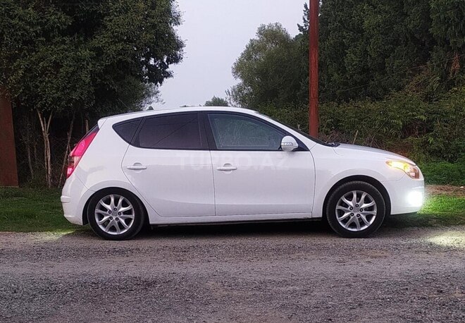 Hyundai i30 2009, 220,000 km - 1.6 l - Lənkəran