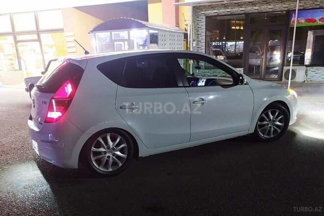 Hyundai i30 2009, 220,000 km - 1.6 l - Lənkəran
