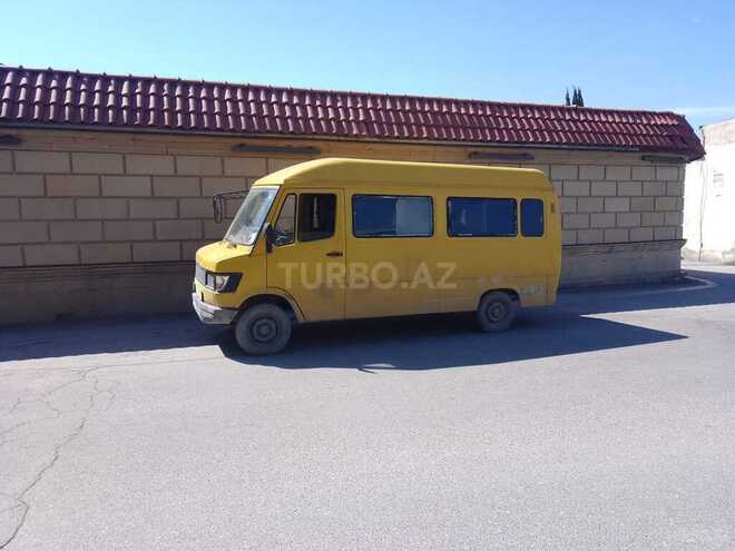 Mercedes  1990, 20,000 km - 2.5 л - Bakı