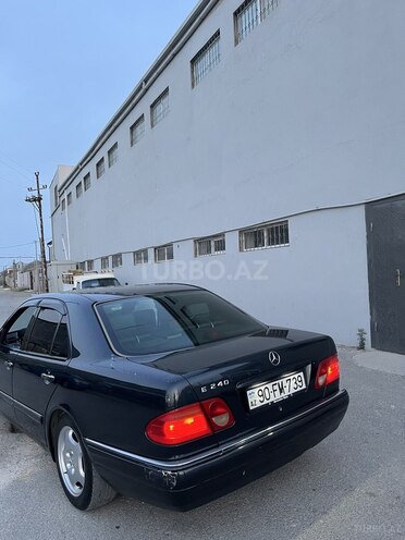 Mercedes E 240 1998, 330,000 km - 2.4 l - Bakı