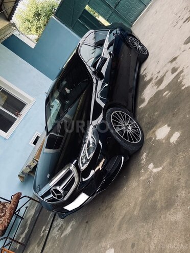 Mercedes E 220 d 2011, 306,000 km - 2.1 l - Ağstafa