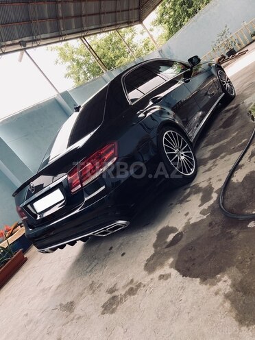 Mercedes E 220 d 2011, 306,000 km - 2.1 l - Ağstafa
