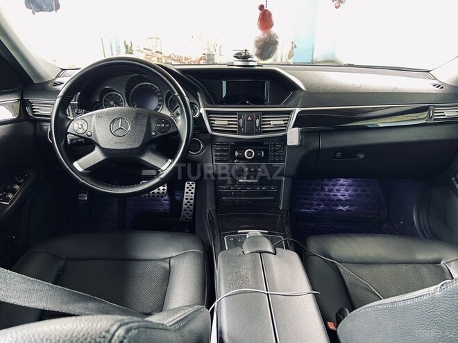 Mercedes E 220 d 2011, 306,000 km - 2.1 l - Ağstafa
