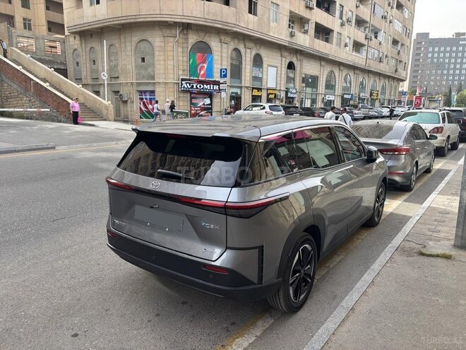 Toyota  2025, 0 km - 0.0 l - Bakı