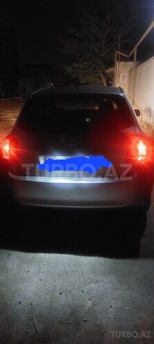 Toyota Auris 2007, 200,000 km - 1.4 l - Bakı