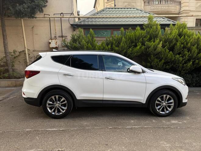 Hyundai Santa Fe 2017, 201,000 km - 2.0 л - Bakı