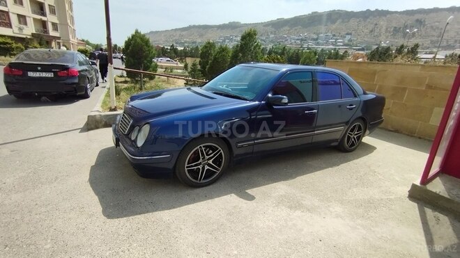Mercedes E 280 2000, 295,000 km - 2.8 л - Bakı