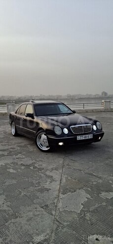 Mercedes E 240 2000, 380,000 km - 2.4 l - Bakı