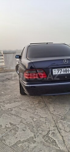 Mercedes E 240 2000, 380,000 km - 2.4 l - Bakı