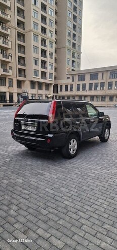 Nissan X-Trail 2011, 320,000 km - 2.5 l - Bakı