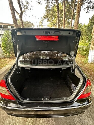 Mercedes E 220 d 2007, 389,563 km - 2.2 l - Biləsuvar