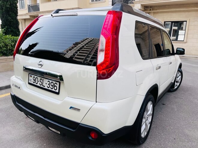 Nissan X-Trail 2014, 127,000 km - 2.5 l - Bakı