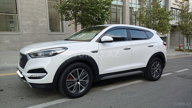 Hyundai Tucson 2016, 152,000 km - 1.7 l - Bakı