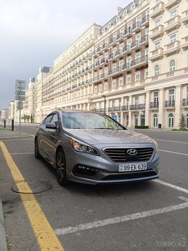Hyundai Sonata-1