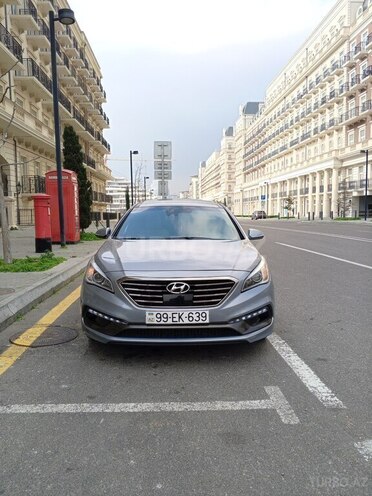 Hyundai Sonata-2