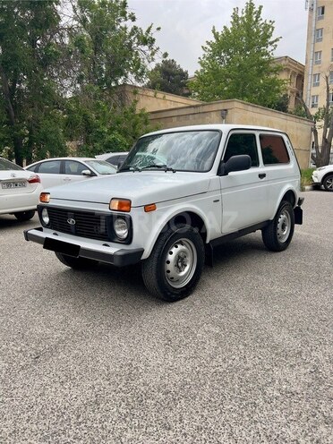 LADA (VAZ) Niva 2015, 300,000 km - 1.7 l - Bakı