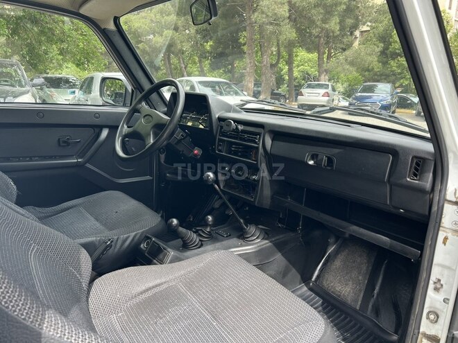 LADA (VAZ) Niva 2015, 300,000 km - 1.7 l - Bakı