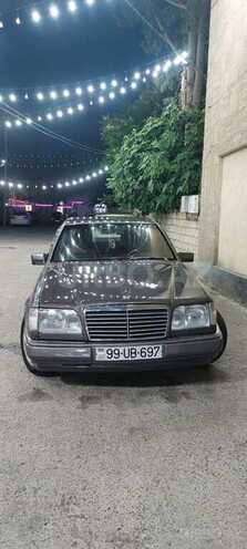 Mercedes E 200 d 1993, 568,000 km - 2.0 l - Bakı