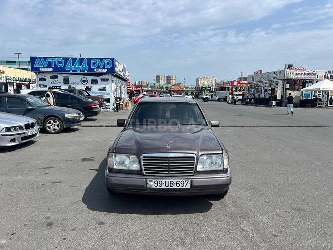 Mercedes E 200 d 1993, 568,000 km - 2.0 l - Bakı