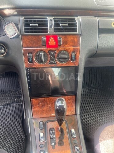 Mercedes E 270 2000, 305,000 km - 2.7 l - Bakı