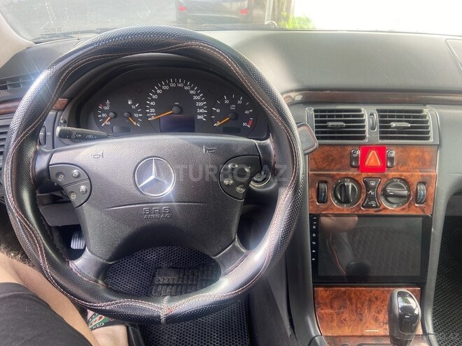 Mercedes E 270 2000, 305,000 km - 2.7 l - Bakı
