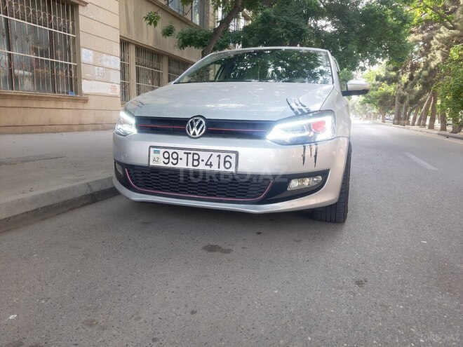 Volkswagen Polo 2010, 185,000 km - 1.4 л - Bakı